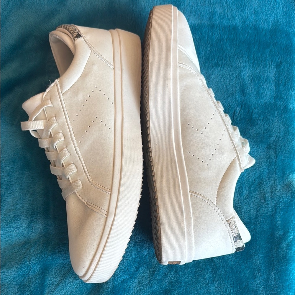 Women's White Sneakers - Picture 2 of 7
